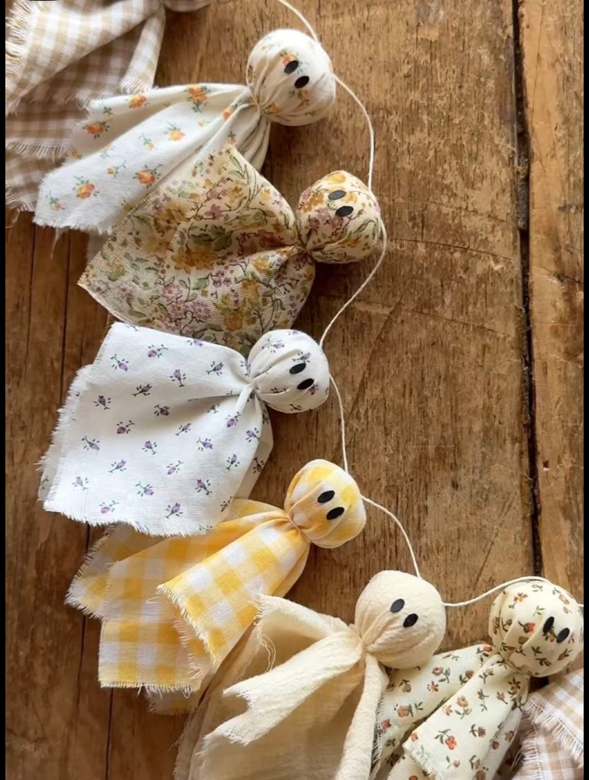 Vintage Ghost Fabric Garland | Kit | CO